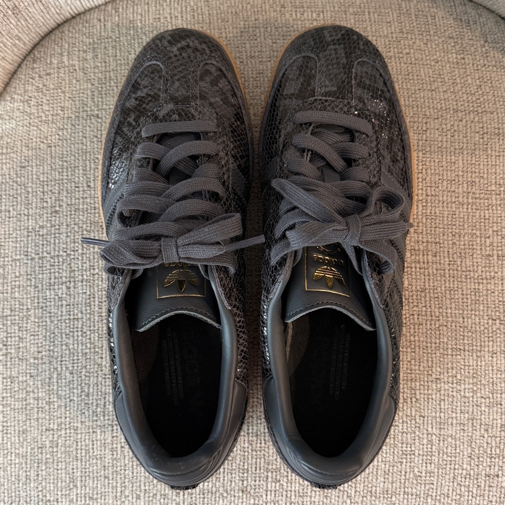 New adidas Samba Snakeskin - Picture 5 of 7